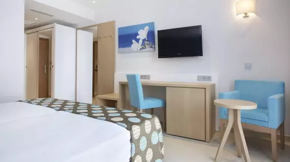 Universal Hotel Marqués | Balearic Adaları - Mayorka Adası - Campos - Migjorn