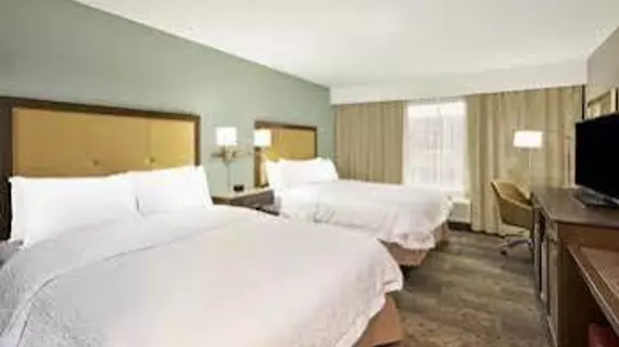 Hampton Inn by Hilton Detroit Dearborn | Michigan - Detroit (ve civarı) - Dearborn