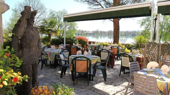 Hostellerie du Lac | Occitanie - Gers - L'Isle-Jourdain