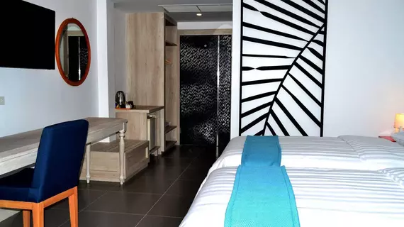 Flipper Lodge Hotel | Chonburi (vilayet) - Pattaya (ve civarı) - Pattaya - Pattaya Körfezi