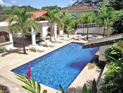 Hotel Flores | Guanacaste - Tamarindo