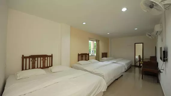 Joy Motel | Kedah - Langkawi - Kampung Pokok Asam - Kuah