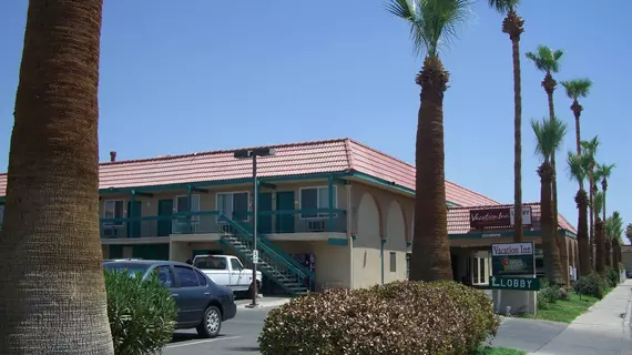 Travelodge El Centro | Kaliforniya - Imperial County - El Centro (ve civarı) - El Centro