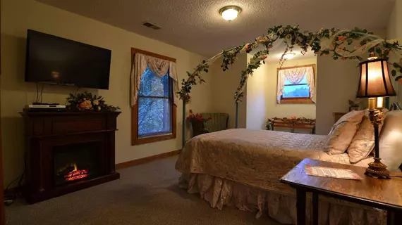 Honeymoon Hills Cabin Rentals | Tennessee - Gatlinburg - Pigeon Forge (ve civarı) - Gatlinburg