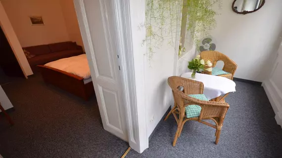 Hotel Pension Lumes | Vienna (eyalet) - Viyana - Innere Stadt