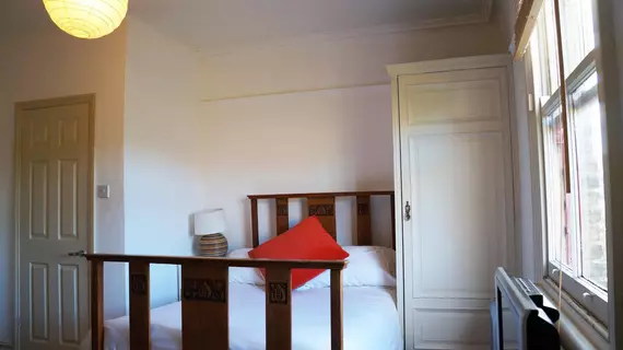 At-Home Bed and Breakfast | Londra (ve civarı) - Batı Londra