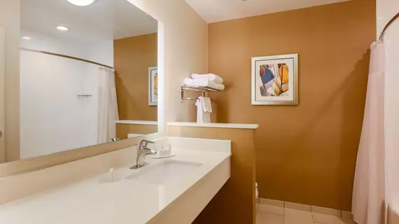 Fairfield Inn & Suites Alexandria | Louisiana - Alexandria (ve civarı) - Alexandria