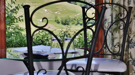 Bed and Breakfast Le Ortensie | Lombardy - Como (il) - Alta Valle Intelvi