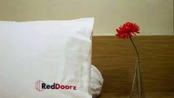 RedDoorz near Kuta Beach | Bali - Kuta - Kuta Merkezi