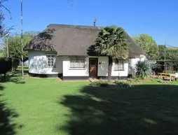 Absolute Leisure Cottages | Mpumalanga - Emakhazeni - Machadodorp - eNtokozweni