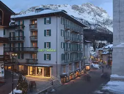 Hotel Cortina | Veneto - Belluno (vilayet) - Cortina d'Ampezzo - Cortina d'Ampezzo Tarihi Merkezi