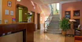 Hotel Zagreb | Dubrovnik-Neretva - Dubrovnik (ve civarı) - Dubrovnik - Lapad