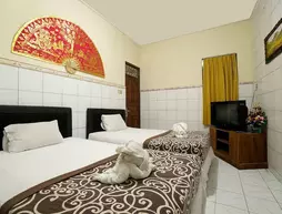 Gong Corner Guesthouse 2 | Bali - Kuta - Legian Kent Merkezi