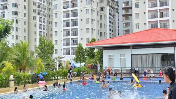 Bayou Lagoon Park Resort | Malacca - Malacca