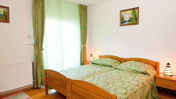 Plitvice Pension Perisic | Lika-Senj - Plitvicka Gölleri - Korenica