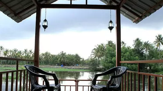 Punarnava Bamboo Lagoon Ayurveda Village | Kerala - Ernakulam Bölgesi - Koşin (ve civarı) - Koçi