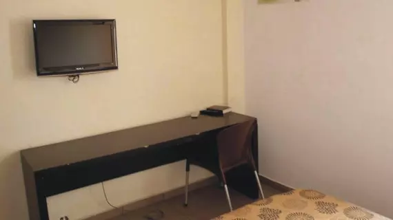 Aerol Hotel | Lagos (ve civarı) - Lagos - Ejigbo - Oshodi-Isolo