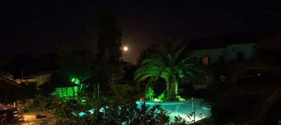 Hotel Sofia | Kuzey Ege Adaları - Samos