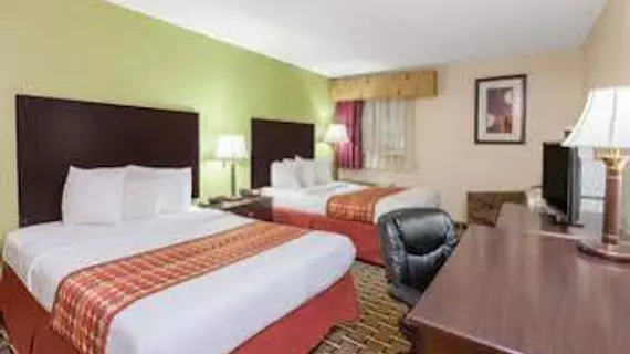 Days Inn and Suites Madison Heights | Michigan - Detroit (ve civarı) - Madison Heights