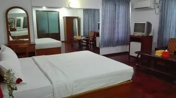 Airport Inn | Yangon