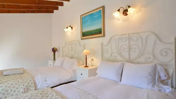 Hostal Rural Can Busquets | Balearic Adaları - Mayorka Adası - Serra de Tramuntana