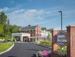 Hampton Inn and Suites Manchester | Vermont - Bennington (ve civarı) - Manchester