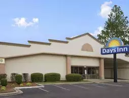 Days Inn Fayetteville | Kuzey Karolayna - Fayetteville (ve civarı) - Fayetteville