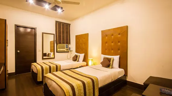 Hotel Good Palace | Batı Delhi - Ulusal Eyalet Başkenti Delhi - Delhi (ve civarı) - Yeni Delhi - Karol Bagh