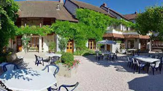 Logis Hotel De La Poste | Bourgogne-Franche-Comte - Cote d'Or (bölge) - Saint-Seine-l'Abbaye