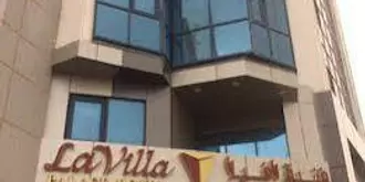 La Villa Palace Hotel