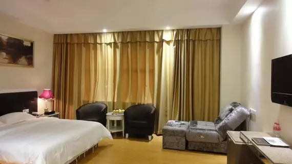 Guohui Holiday Hotel | Guangdong - Foşan (ve civarı) - Foshan