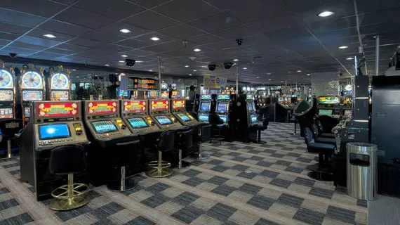 Siegel Slots and Suites | Nevada - Clark County - Las Vegas (ve civarı) - Las Vegas - Nellis Air Force Base