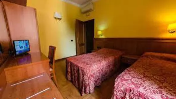 Hotel Lella | Lazio - Roma (ve civarı) - Roma Kent Merkezi - Rione XVIII Castro Pretorio