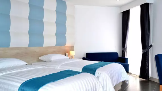 Flipper Lodge Hotel | Chonburi (vilayet) - Pattaya (ve civarı) - Pattaya - Pattaya Körfezi