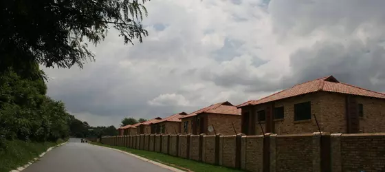 Fourways Apartments | Gauteng - City of Tshwane - Johannesburg (ve civarı) - Sandton