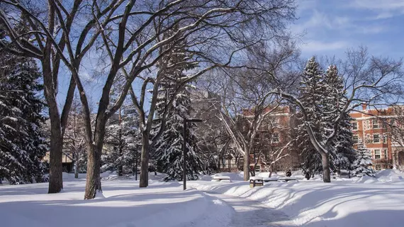 University of Alberta - Hotel | Alberta - Edmonton (ve civarı) - Edmonton