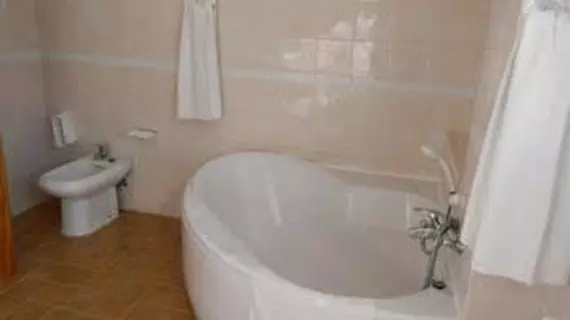 Apartamentos Turísticos Cumbres Verdes | Andalucia - Granada (il) - La Zubia