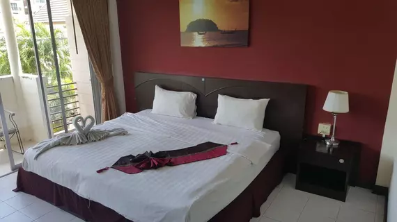 Pitstop Guesthouse | Phuket (ve civarı) - Karon - Kata Plajı