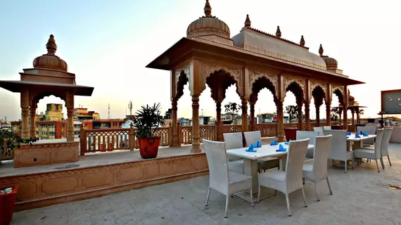 Hotel Ram Singh Palace | Racastan - Jaipur Bölgesi - Jaipur