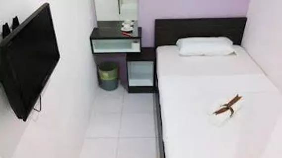 Hotel CheckedInn | Perak - Ipoh