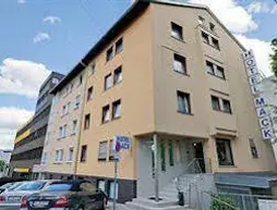 Hotel Mack | Baden-Wuerttemberg - Rems-Murr-Kreis - Stuttgart (ve civarı) - Stuttgart - Heilbronner Straße