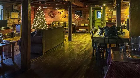 Mount Aurora Lodge | Alaska - Fairbanks (ve civarı) - Fairbanks