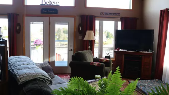 Sal's Bed and Breakfast by the Sea | Nova Scotia - Halifax (ve civarı) - Herring Cove