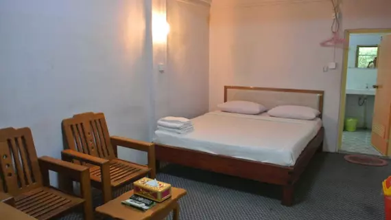 Yaewaddy Motel | Yangon