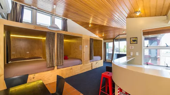 Sir Cedrics Tahuna Pod Hostel | Otago - Queenstown (ve civarı) - Queenstown