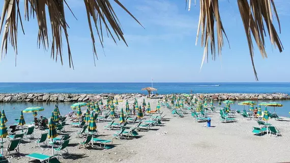 Hotel delle Stelle Beach Resort | Calabria - Cosenza (vilayet) - Sangineto