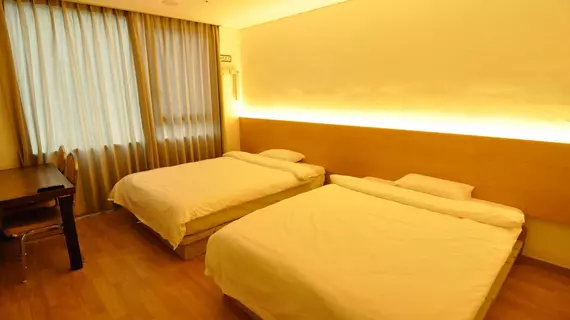 Jungmoon Family Pension & Resort | Jeju Adası - Seogwipo - Jungmun