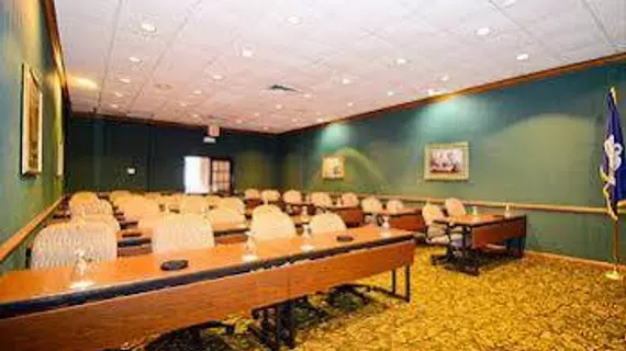 Holiday Inn Express & Suites Shreveport - Downtown | Louisiana - Bossier Parish - Shreveport (ve civarı) - Shreveport