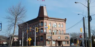 Algonquin Hotel