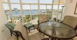 Waterview Towers Yacht Club by HI | Florida - Fort Walton Beach - Destin (ve civarı) - Destin